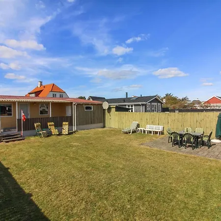 Vakantiehuis Bozin - 200m From The Sea By Interhome